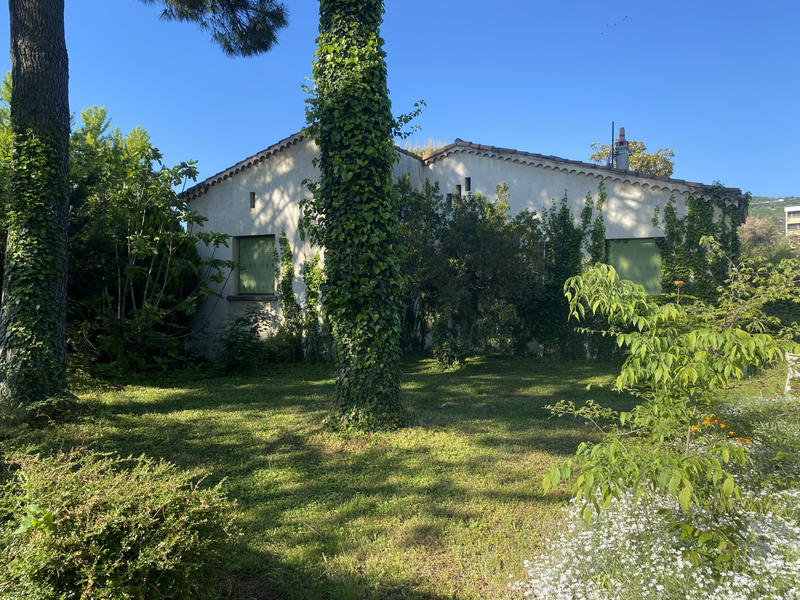 Maison - 96 m² - 5 pièces