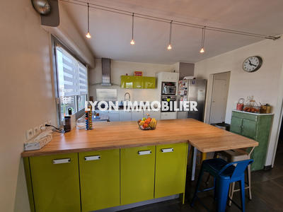 Appartement - 104 m² - 5 pièces