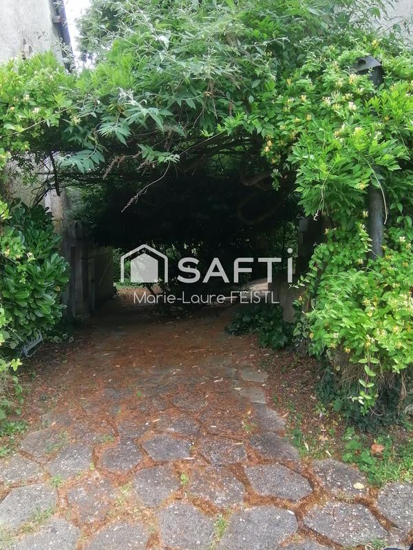 Maison - 194 m² - 12 pièces