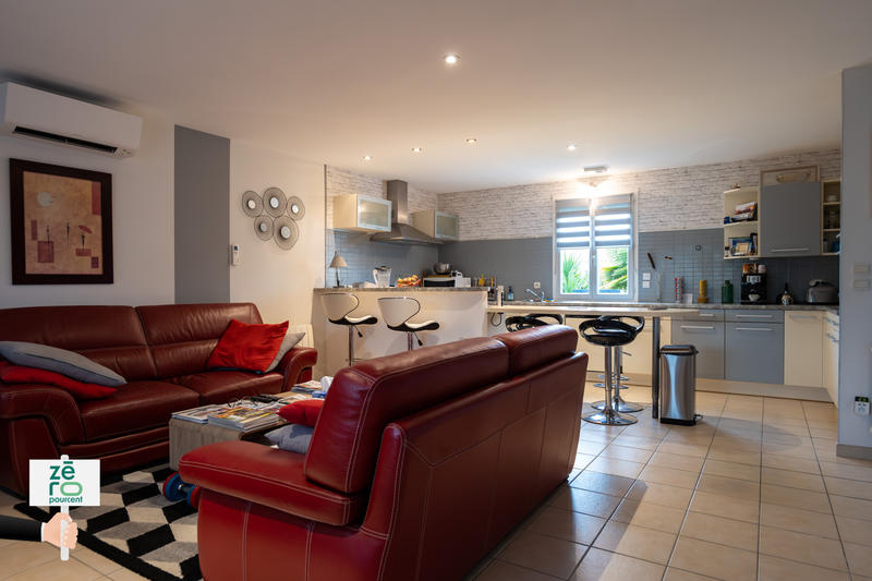 Maison - 110 m² - 6 pièces