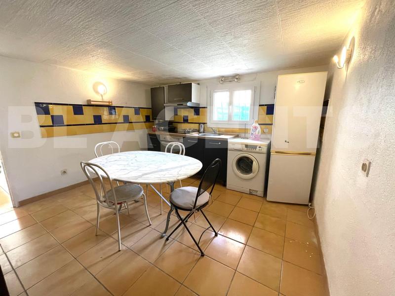 Maison - 224 m² - 9 pièces