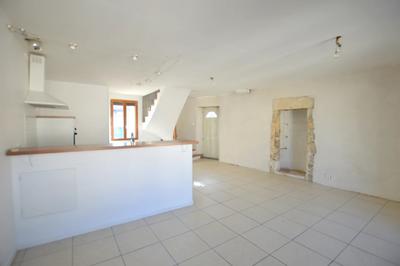 Maison - 72 m² - 3 pièces
