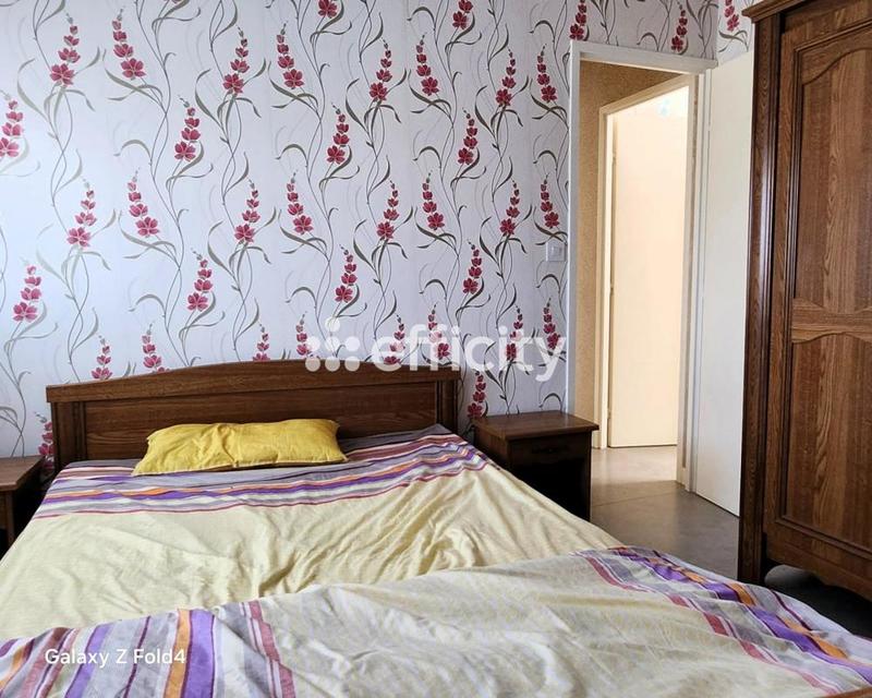 Maison - 137 m² - 7 pièces