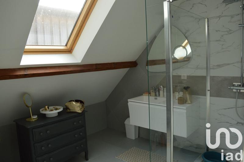 Maison - 122 m² - 6 pièces