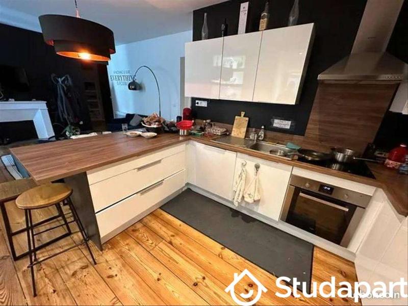 Chambre - 133 m² - 1 pièce