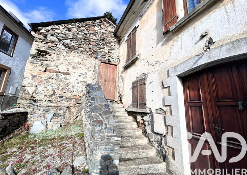 Maison de village - 88 m² - 7 pièces