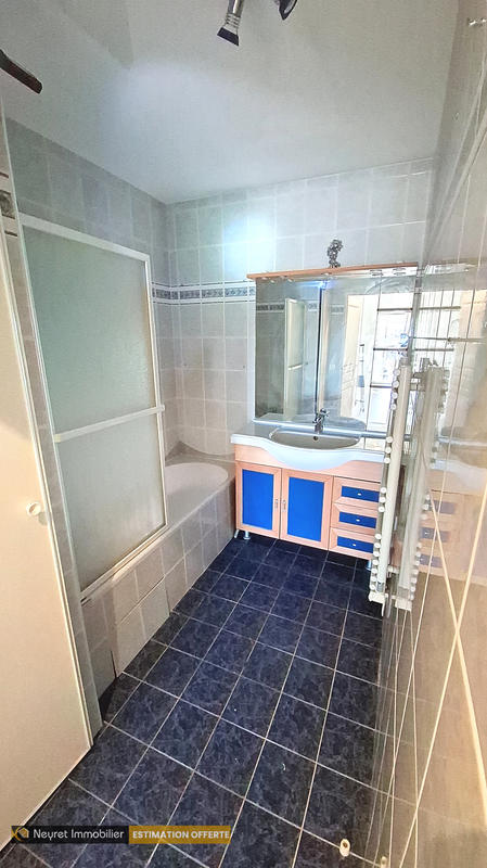 Appartement - 81 m² - 4 pièces