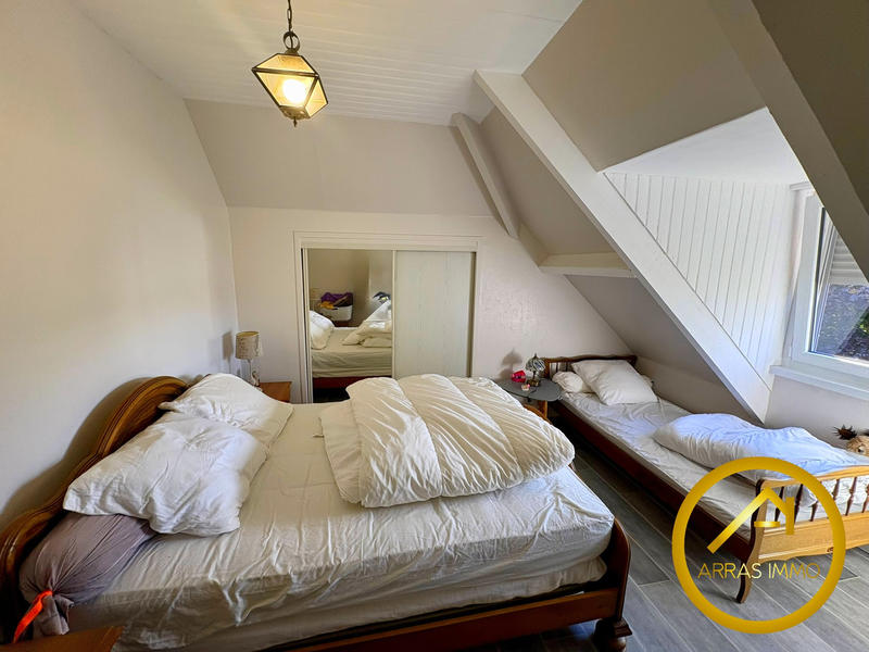 Maison - 158 m² - 1 pièce