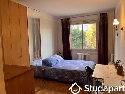 Appartement - 80 m² - 3 pièces