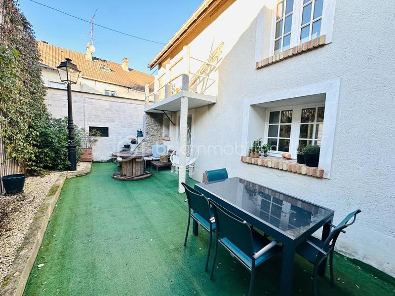 Maison en pierre - 135 m² - 5 pièces