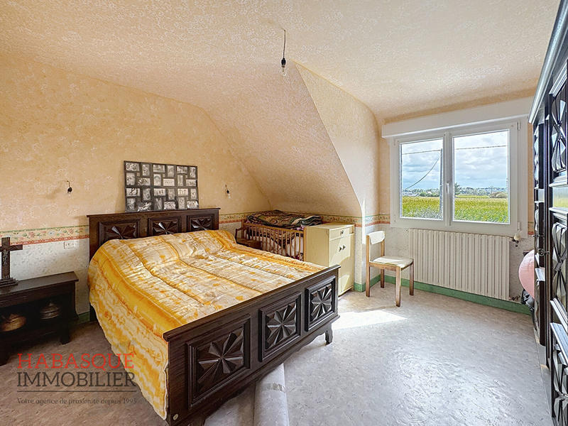 Maison - 253 m² - 12 pièces