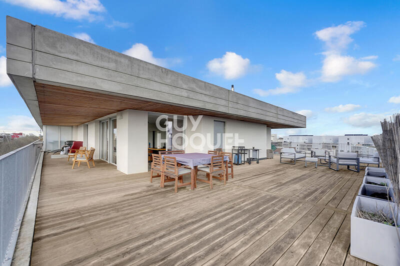 Appartement - 86 m² - 4 pièces