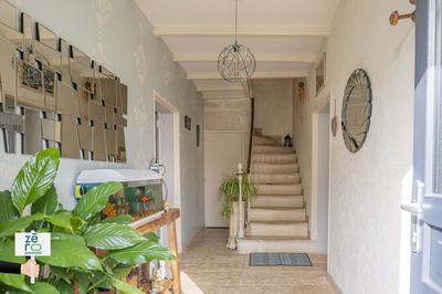 Maison - 219 m² - 6 pièces