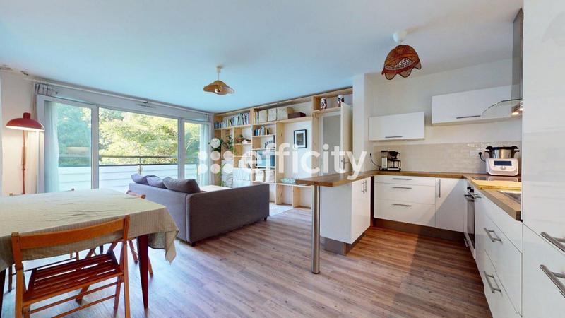 Appartement - 64 m² - 3 pièces