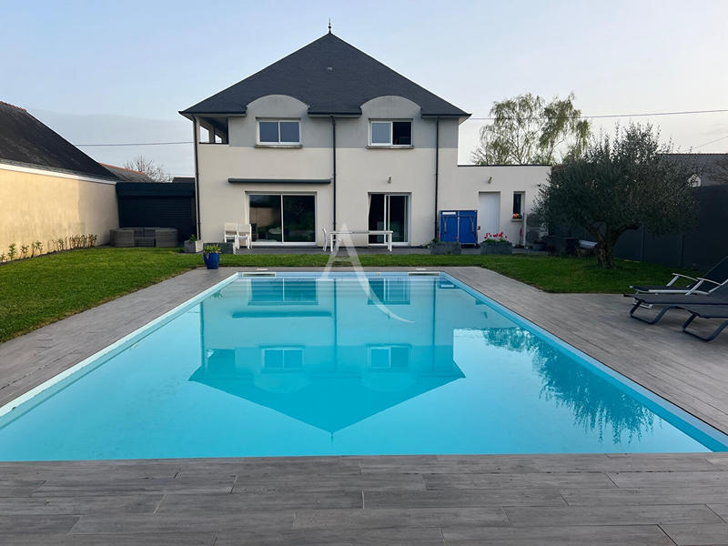 Maison - 188 m² - 7 pièces