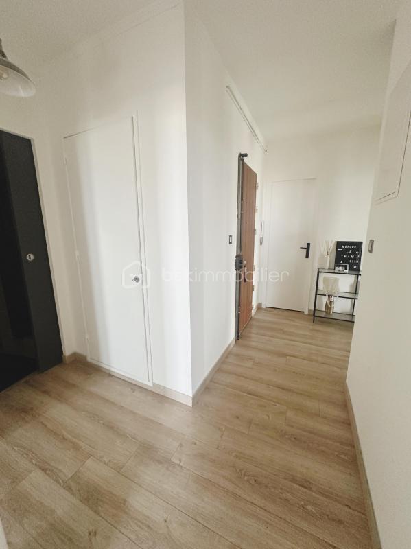 Appartement - 83 m² - 3 pièces