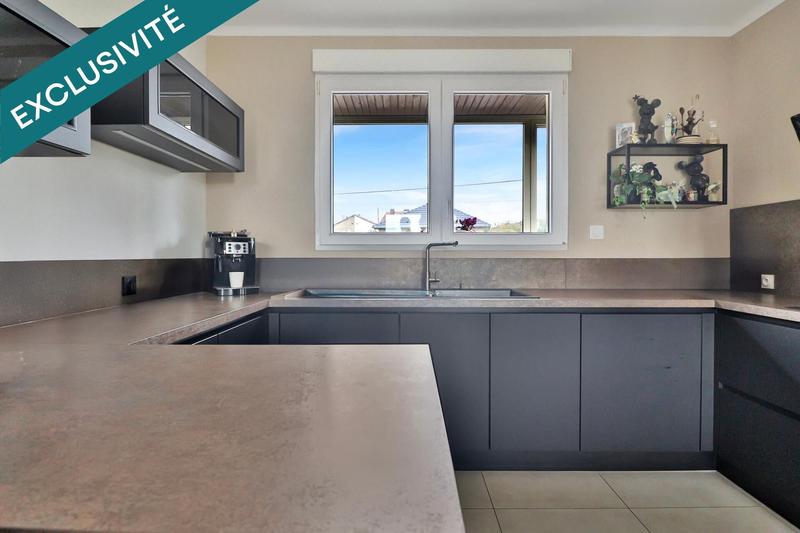 Maison - 136 m² - 6 pièces