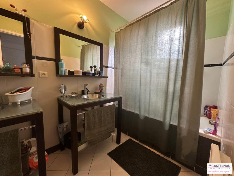 Maison - 170 m² - 7 pièces