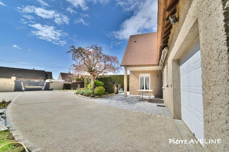 Maison - 165 m² - 6 pièces