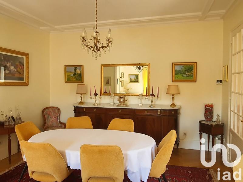 Maison - 191 m² - 7 pièces