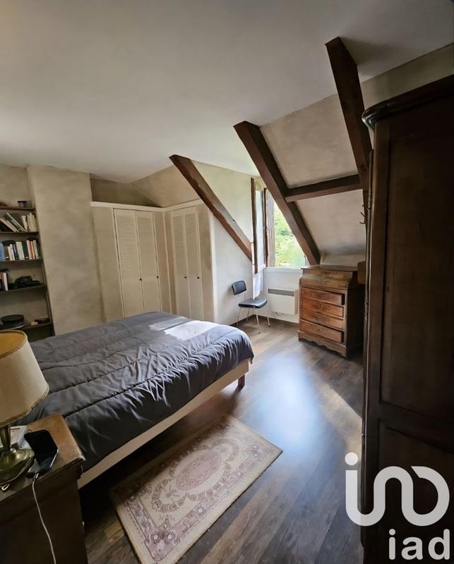 Maison - 186 m² - 7 pièces