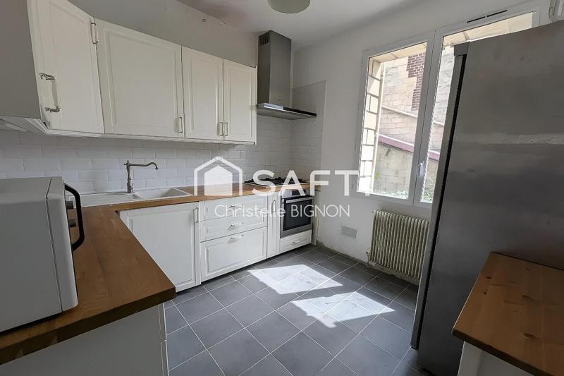 Maison - 140 m² - 5 pièces