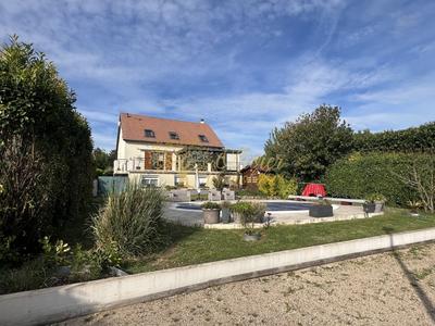 Pavillon - 140 m² - 5 pièces