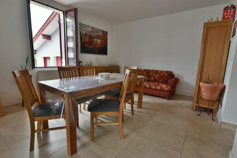 Maison - 184 m² - 6 pièces