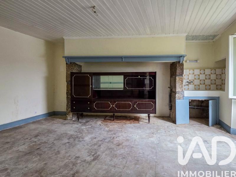 Maison - 122 m² - 7 pièces