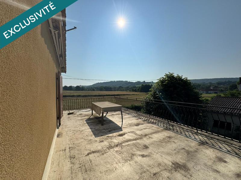 Maison - 248 m² - 11 pièces