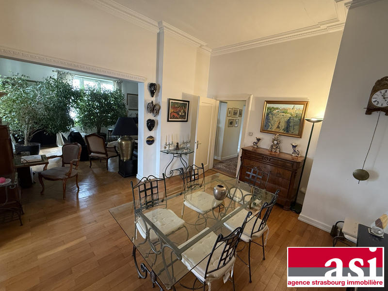 Appartement - 250 m² - 10 pièces