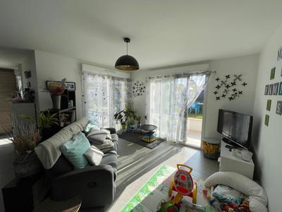 Maison - 93 m² - 5 pièces