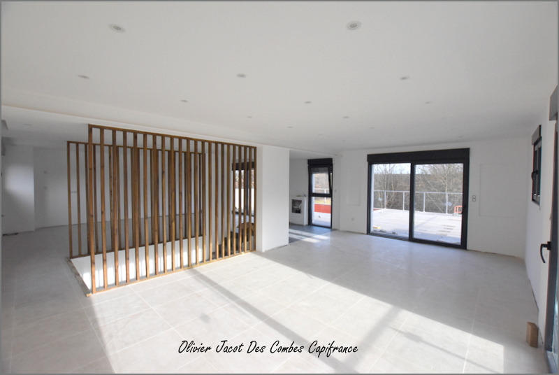 Maison - 150 m² - 4 pièces