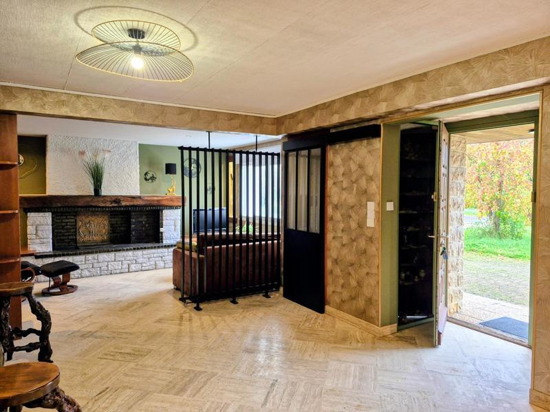 Maison - 219 m² - 5 pièces