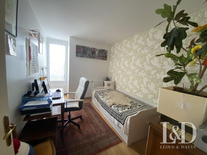 Appartement - 82 m² - 4 pièces