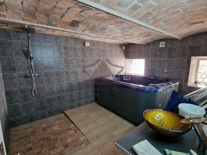 Maison en pierre - 110 m² - 5 pièces