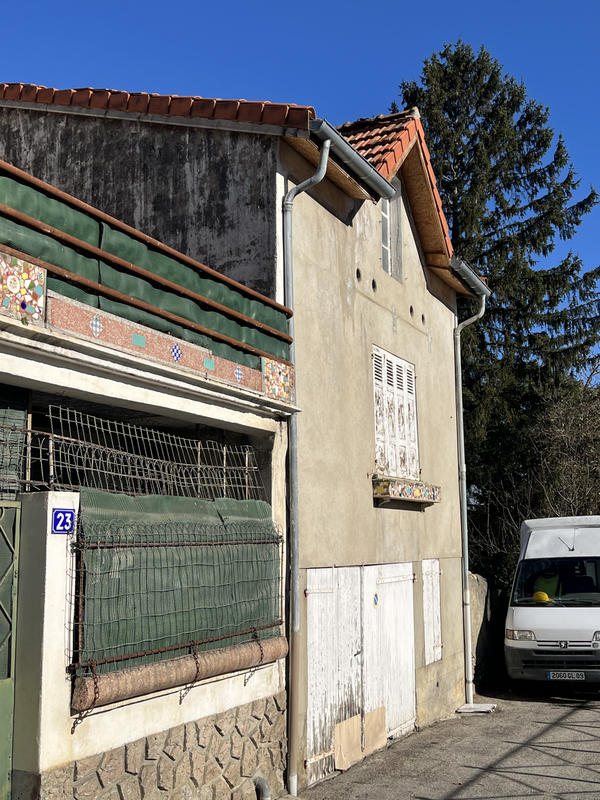 Maison de village - 305 m² - 15 pièces