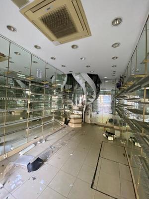 Local commercial - 44 m²