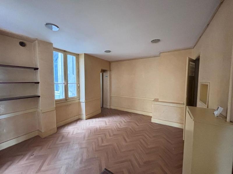 Appartement - 190 m² - 5 pièces