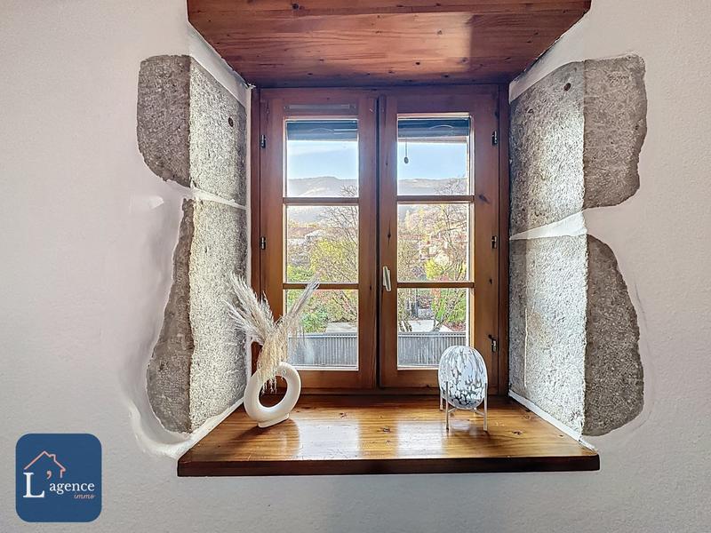 Maison - 94 m² - 3 pièces