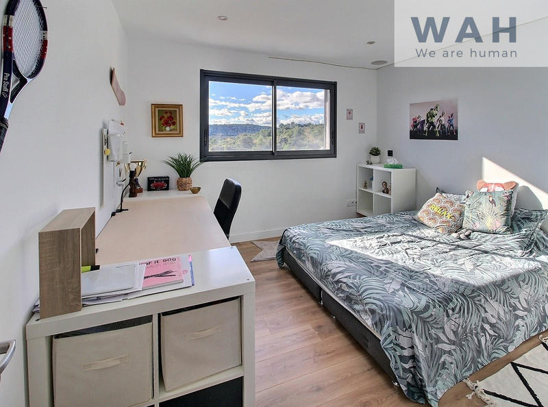 Villa - 230 m² - 7 pièces