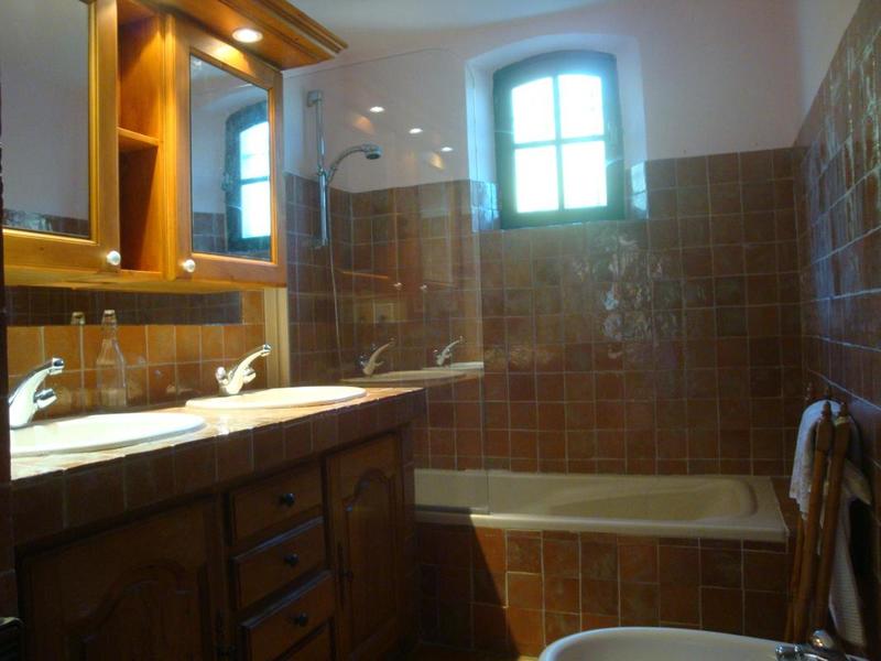 Villa - 130 m² - 4 pièces