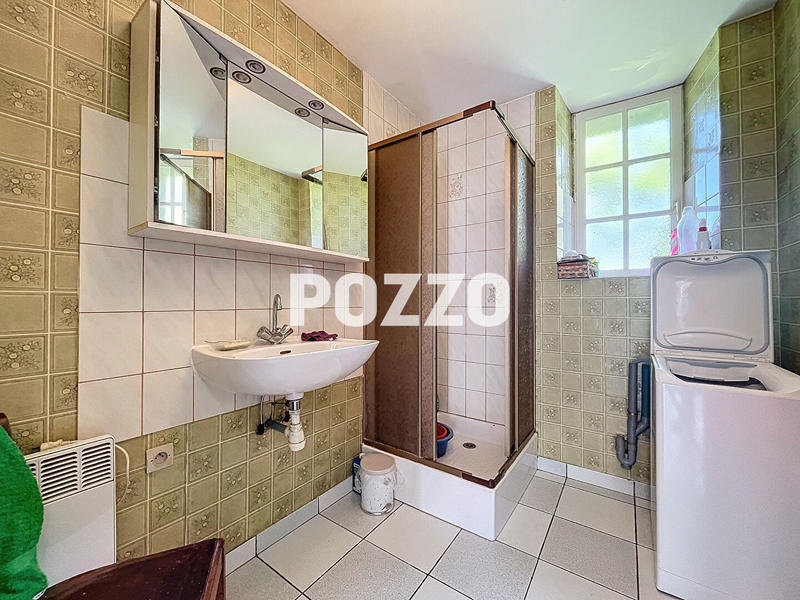 Maison - 134 m² - 9 pièces