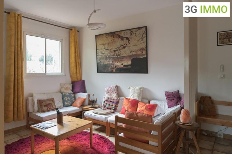 Maison - 200 m² - 9 pièces