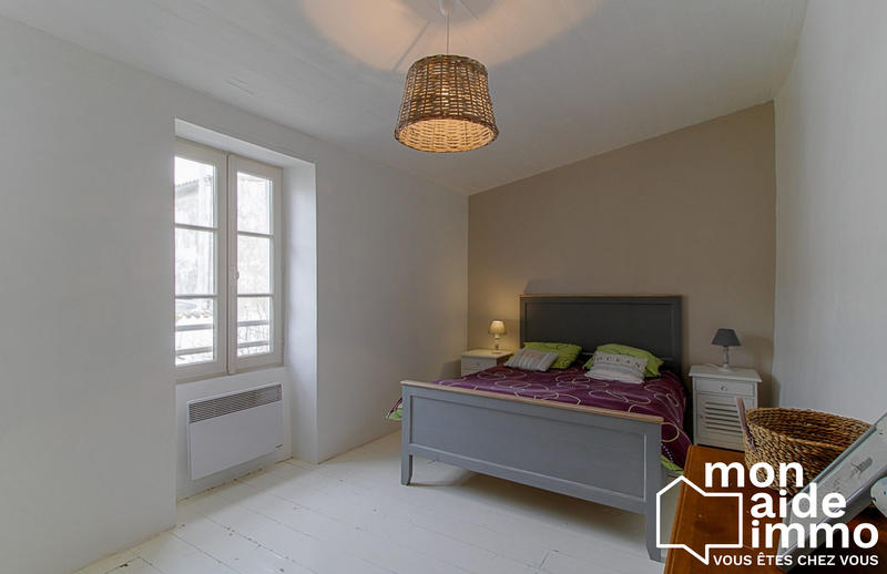 Maison traditionnelle - 139 m² - 6 pièces