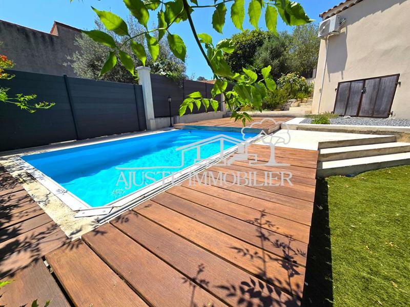 Maison - 100 m² - 5 pièces