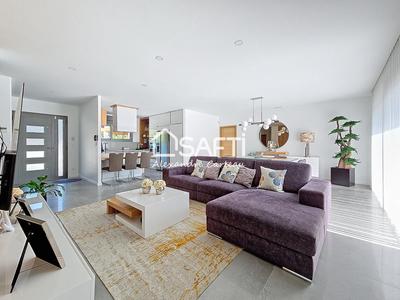 Maison - 167 m² - 7 pièces