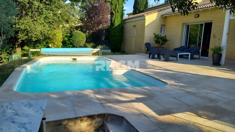 Villa - 120 m² - 4 pièces