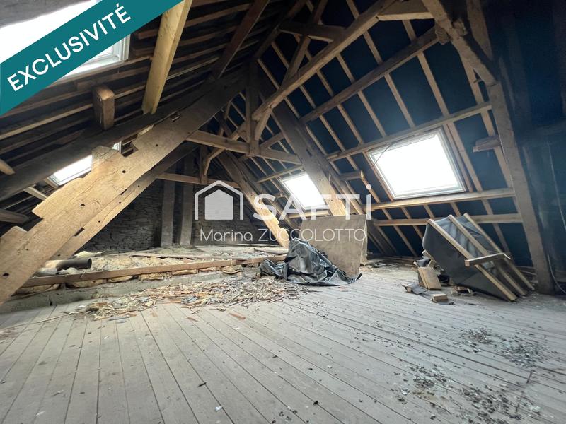 Maison - 95 m² - 5 pièces