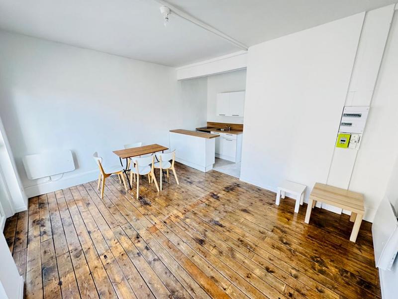 Studio - 24 m² - 1 pièce